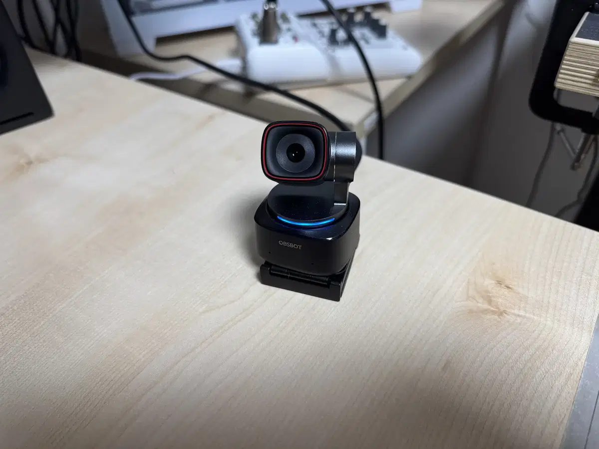 OBSBOT Tiny 2 4k webcam / 옵스봇 타이니2 웹캠 4k